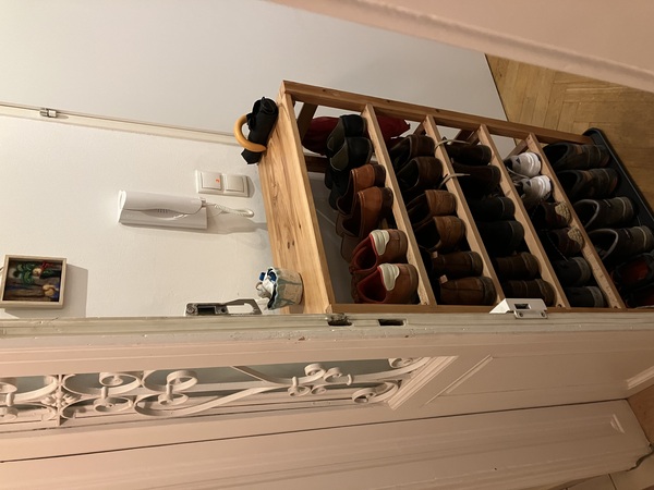 The finished shoe rack